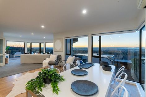 Photo of property in 8 Lookaway Place, Huntsbury, Christchurch, 8022