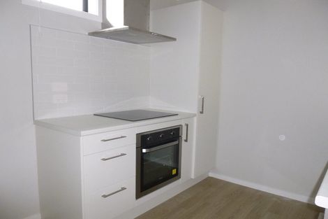 Photo of property in 27u2 Campbell Street, Frankton, Hamilton, 3204