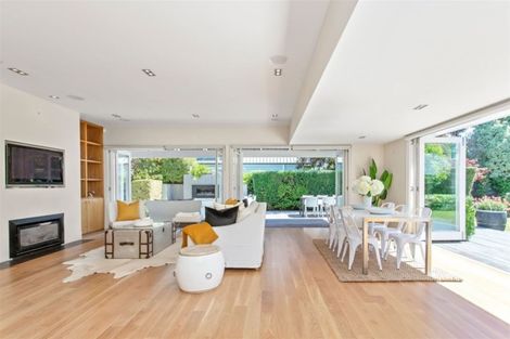 Photo of property in 47 Mansfield Avenue, St Albans, Christchurch, 8014