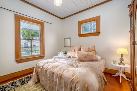 Photo of property in 234 Main Street, Greytown, 5712