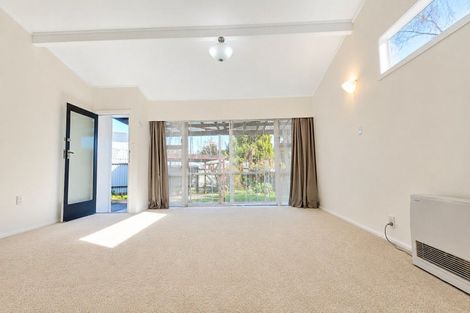 Photo of property in 1b Horoeka Street, Stokes Valley, Lower Hutt, 5019