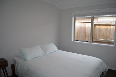 Photo of property in 16 Naeo Close, Papamoa Beach, Papamoa, 3118
