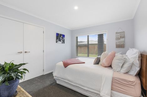 Photo of property in 21 Brian Morgan Terrace, Wainuiomata, Lower Hutt, 5014