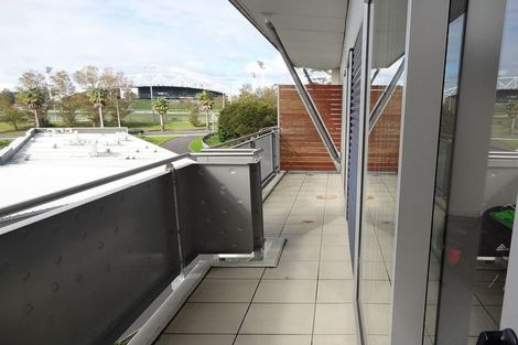 Photo of property in Albany Central, 16a/210 Dairy Flat Highway, Albany, Auckland, 0632