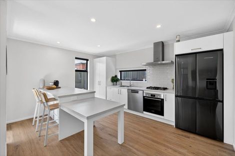 Photo of property in 46 Hammick Crescent, Pyes Pa, Tauranga, 3112