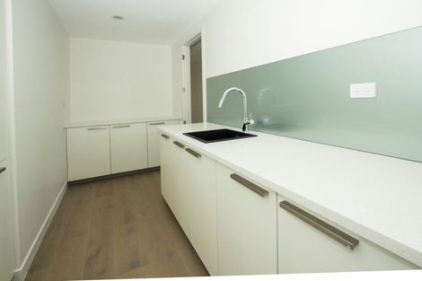 Photo of property in 16 Milano Boulevard, Karaka, Papakura, 2113