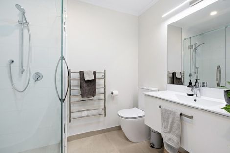 Photo of property in 26 Marine Parade, Hobsonville, Auckland, 0616