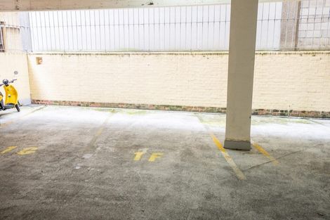 Photo of property in Maddison Apartments, 1/6f Queen Street, Palmerston North, 4410