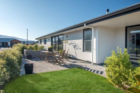 Photo of property in 33 Olds Crescent, Cromwell, 9310