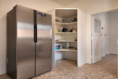 Photo of property in 8 Henui Street, Strandon, New Plymouth, 4312