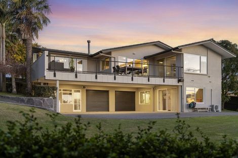 Photo of property in 37 Brookfield Terrace, Brookfield, Tauranga, 3110