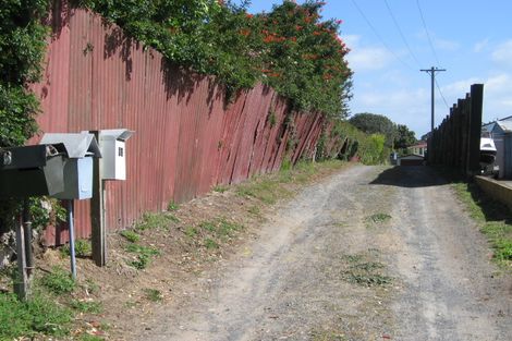 Photo of property in 8c Lachlan Avenue, Mount Maunganui, 3116