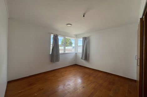 Photo of property in 32 Edinburgh Avenue, Rosehill, Papakura, 2113