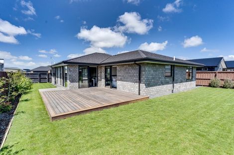 Photo of property in 17 Kate Sheppard Drive, Rolleston, 7615