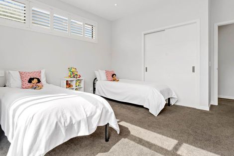 Photo of property in 5/73a The Parade, Bucklands Beach, Auckland, 2012