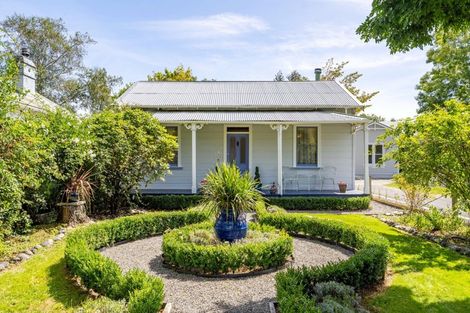 Photo of property in 192 Main Street, Greytown, 5712