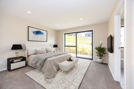 Photo of property in 30 Awanui Road, Red Beach, 0932
