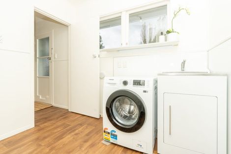 Photo of property in 27 Howell Avenue, Riverlea, Hamilton, 3216