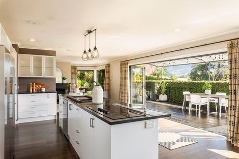 Photo of property in 61a Fairmount Road, Titirangi, Auckland, 0604