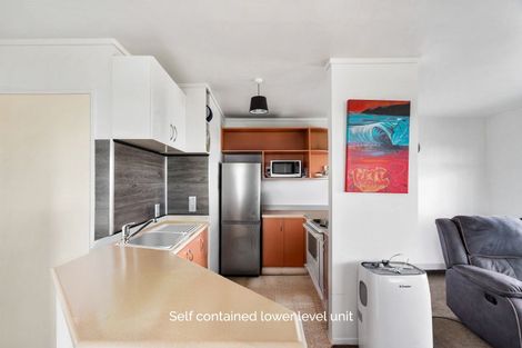 Photo of property in 89a Churchill Drive, Taradale, Napier, 4112