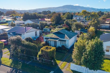 Photo of property in 19 Atkinson Street, Woodville, 4920