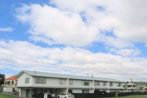 Photo of property in 41 Tawa Street, Mount Maunganui, 3116