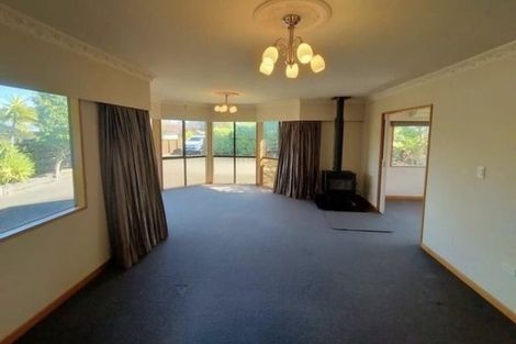 Photo of property in 99a Atawhai Road, Fitzherbert, Palmerston North, 4410