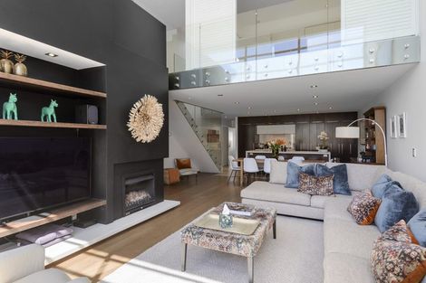 Photo of property in 12 Holly Road, St Albans, Christchurch, 8014