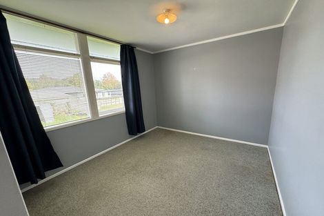 Photo of property in 97 Atkinson Road, Titirangi, Auckland, 0604