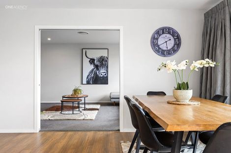 Photo of property in 7 Oakville Close, Rangiora, 7400