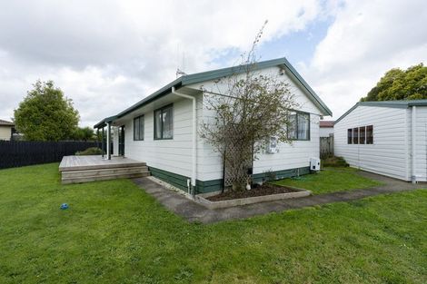 Photo of property in 1 Penney Green, Nawton, Hamilton, 3200