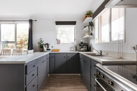 Photo of property in 17b Chevron Drive, Bellevue, Tauranga, 3110