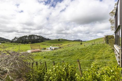 Photo of property in 614 Lincoln Road, Everett Park, Inglewood, 4389