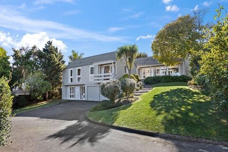 Photo of property in 17 Lydia Avenue, Northcote, Auckland, 0627