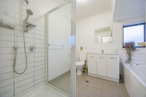 Photo of property in St Claire Village, 28/172 Mcleod Road, Te Atatu South, Auckland, 0610