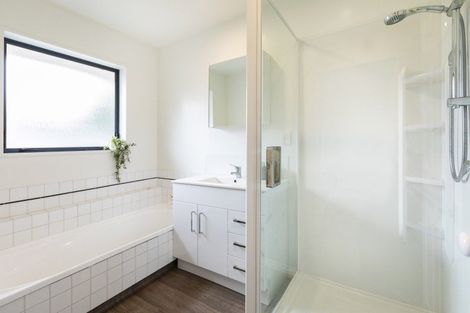 Photo of property in 129 Avonhead Road, Avonhead, Christchurch, 8042