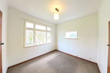 Photo of property in 95 Churchill Avenue, Hokowhitu, Palmerston North, 4410