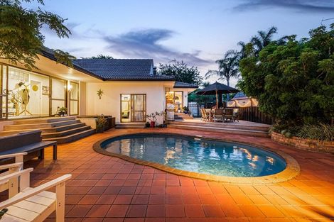Photo of property in 48 Te Atatu Road, Te Atatu South, Auckland, 0610
