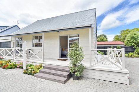 Photo of property in 1/24a Medina Crescent, Parklands, Christchurch, 8083