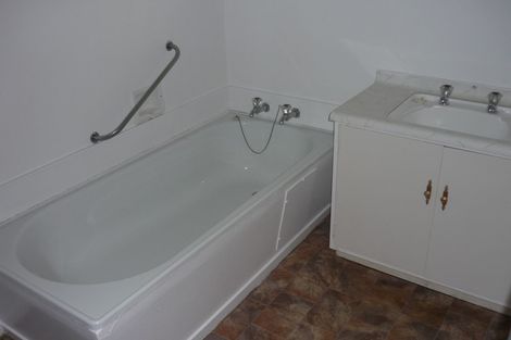 Photo of property in 28a Chamberlain Road, Karori, Wellington, 6012