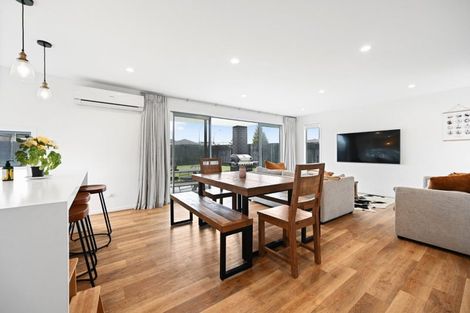 Photo of property in 1 Oolong Court, Huntington, Hamilton, 3210