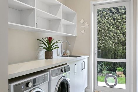Photo of property in 6 Wheretia Street, Taupo, 3330