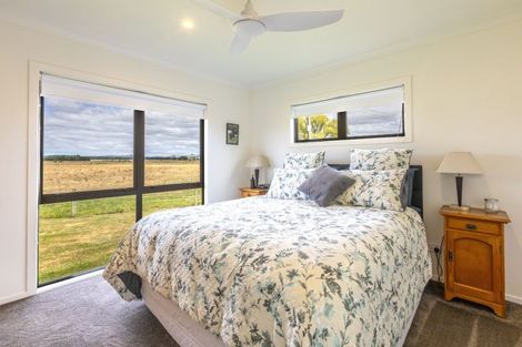Photo of property in 1 Elm Place, Tikipunga, Whangarei, 0112