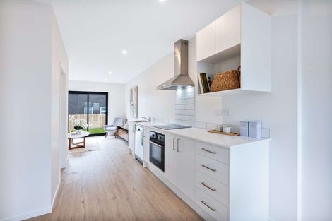 Photo of property in 150b Mcleod Road, Te Atatu South, Auckland, 0610