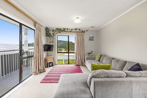 Photo of property in 129 Jamaica Drive, Grenada North, Wellington, 5028