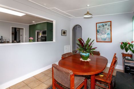 Photo of property in 102 Karaka Road, Thames, 3500