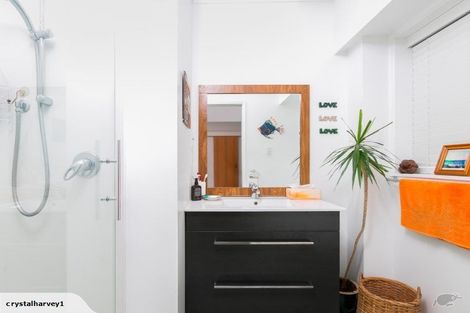 Photo of property in 22 The Mall, Mount Maunganui, 3116