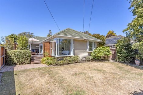 Photo of property in 24 Flower Street, Bryndwr, Christchurch, 8053