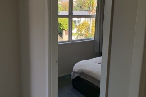 Photo of property in 7 Segedin Place, Glenfield, Auckland, 0629