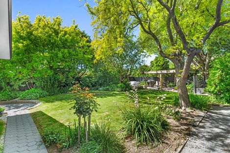 Photo of property in 18 Townshend Crescent, Halswell, Christchurch, 8025